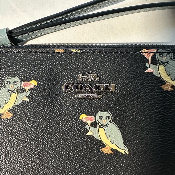 Coach "Party Owl" Print Wristlet /Small Clutch/ Wallet (Owls with Cocktails) - Picture 2 of 10